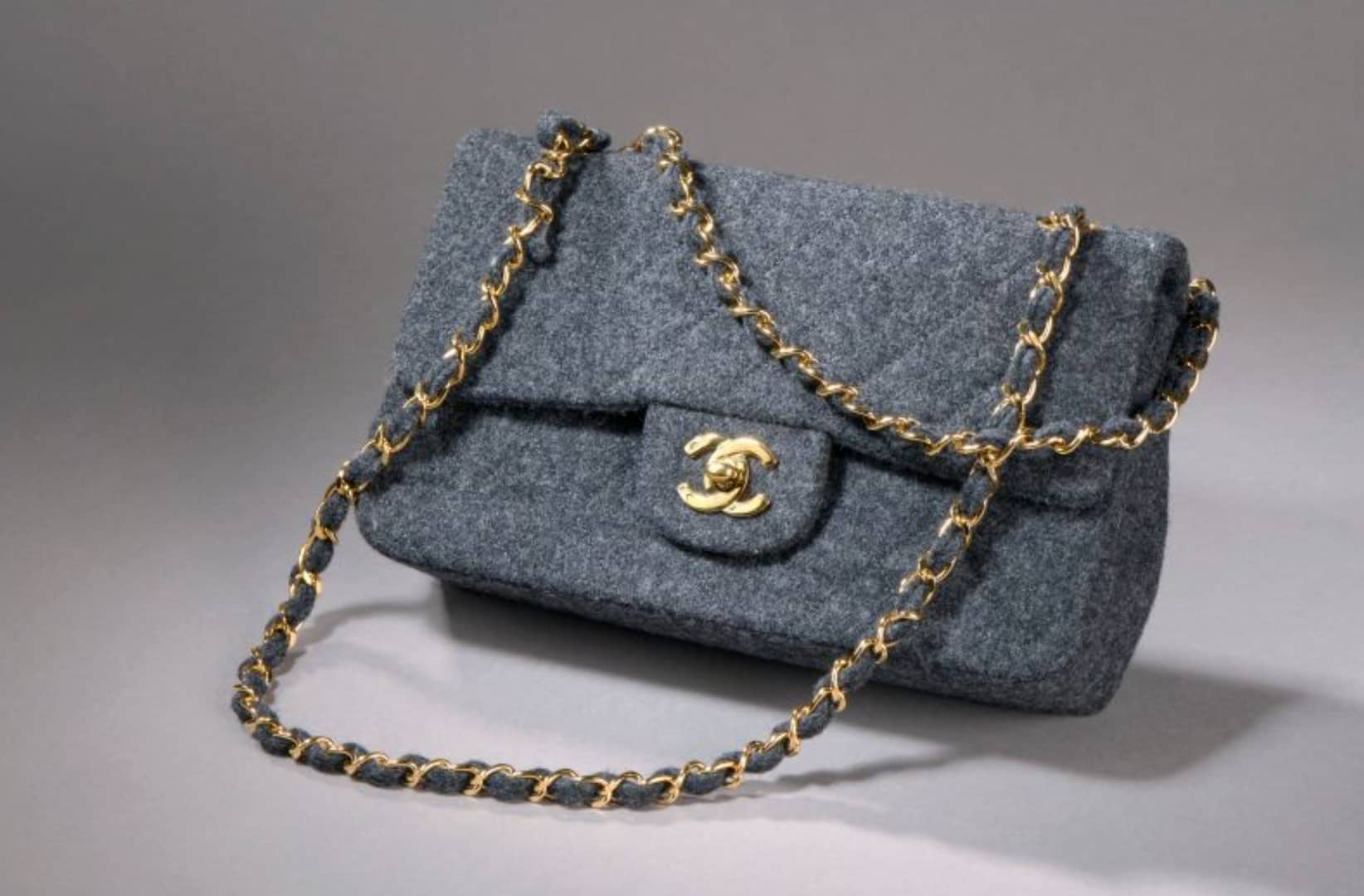 Avec «Gabrielle», Chanel invente une nouvelle manière de porter son sac -  Le Parisien